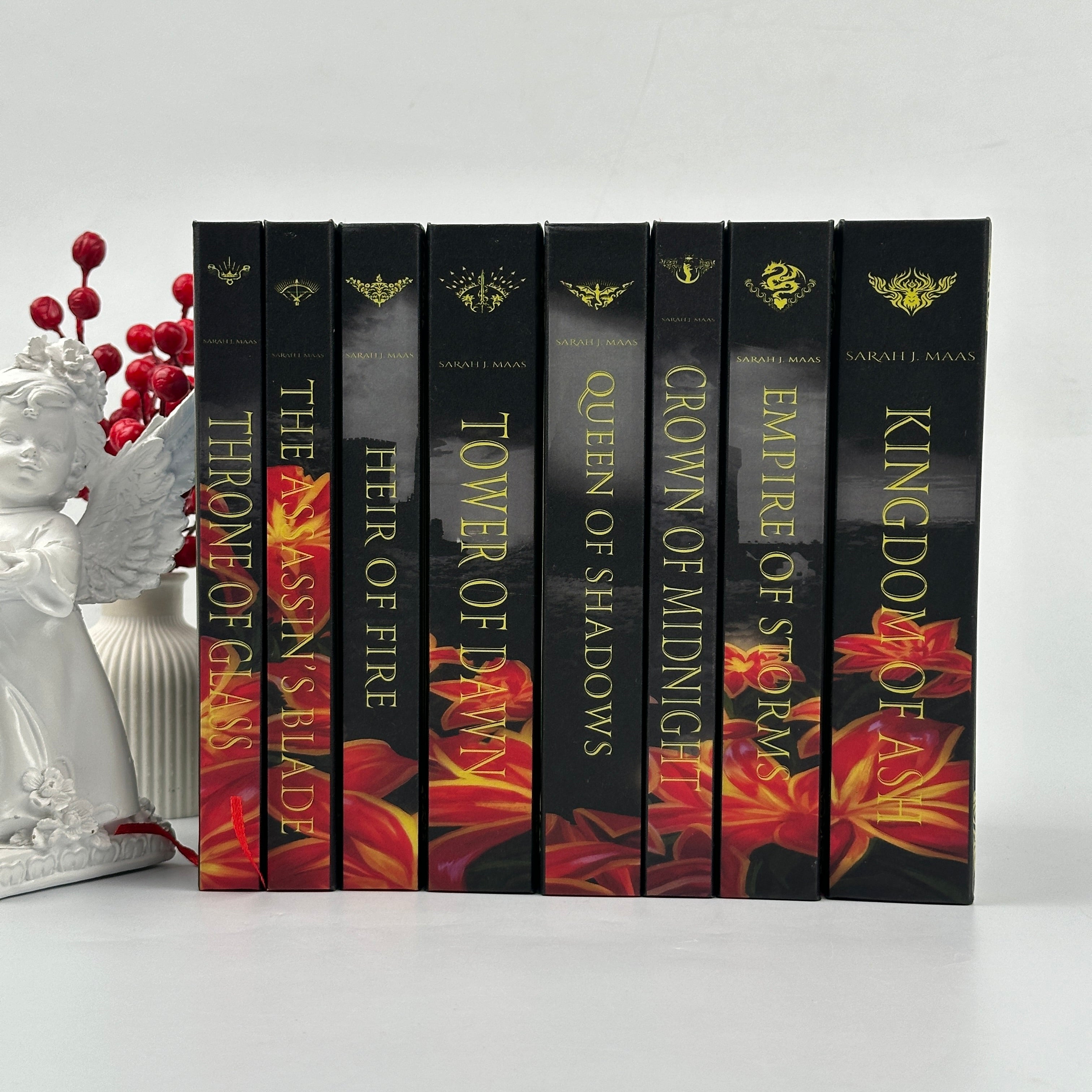 Assassin’s Blade & Epic Fantasy Book Set – Complete Illustrated Collection by Sarah J. Maas