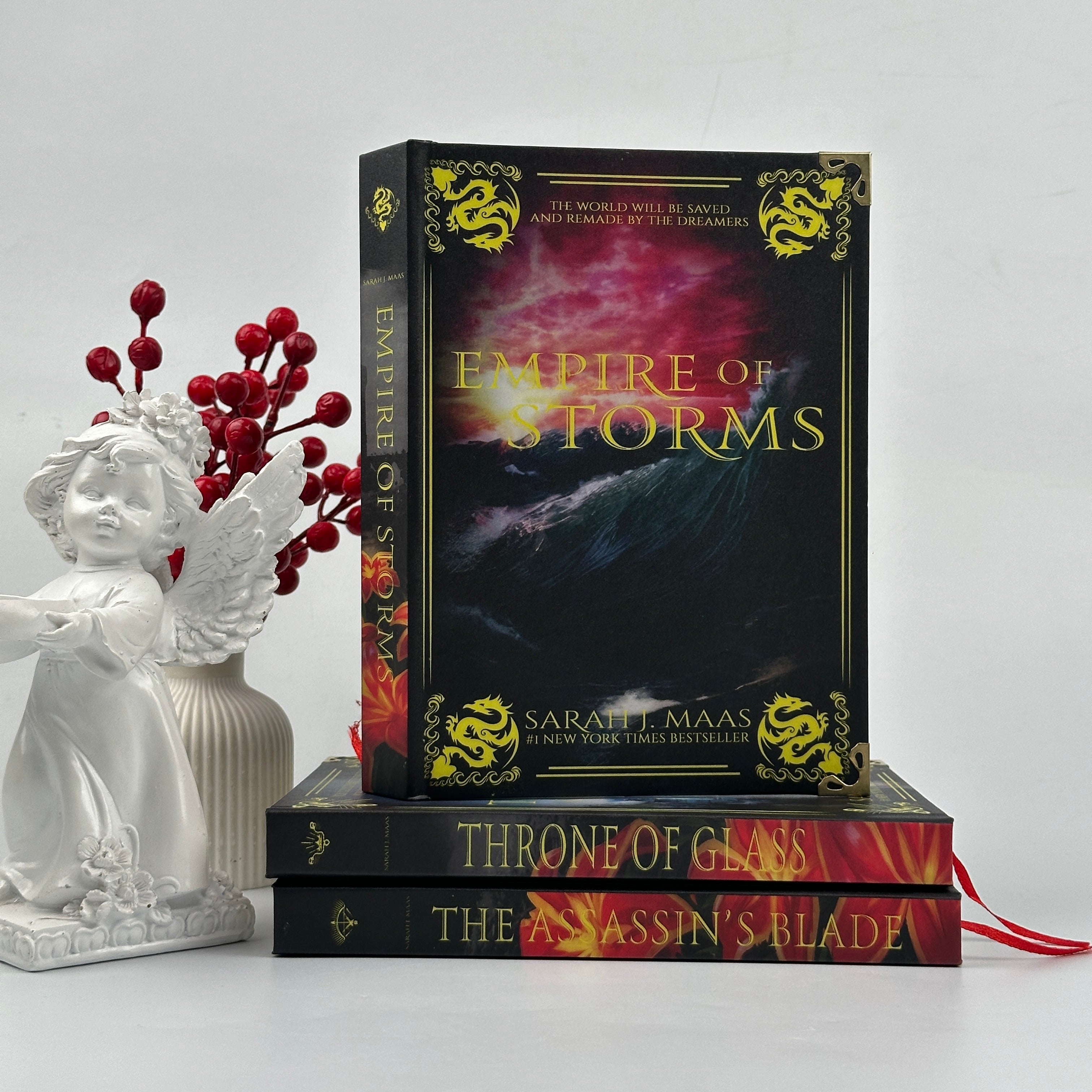 Assassin’s Blade & Epic Fantasy Book Set – Complete Illustrated Collection by Sarah J. Maas