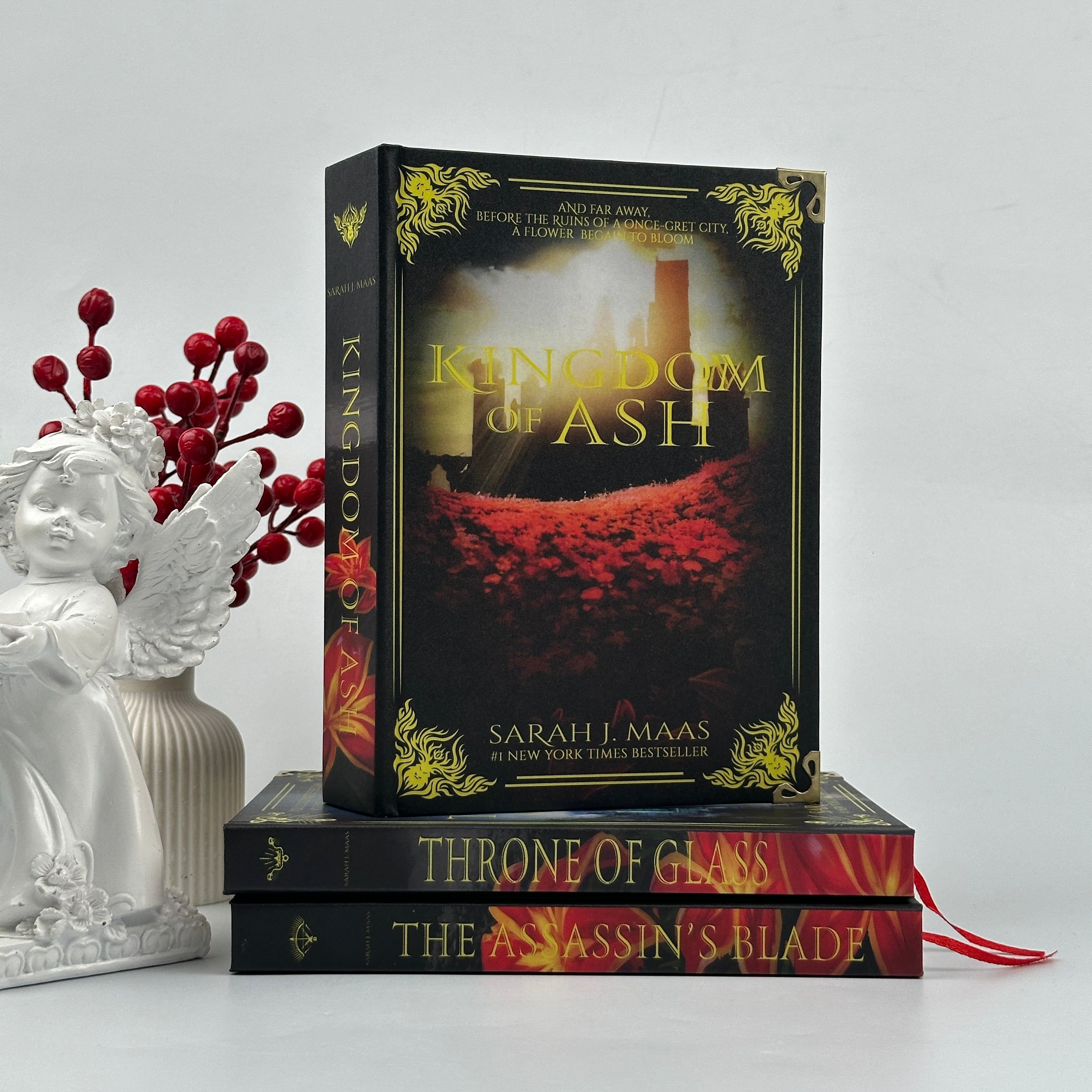 Assassin’s Blade & Epic Fantasy Book Set – Complete Illustrated Collection by Sarah J. Maas