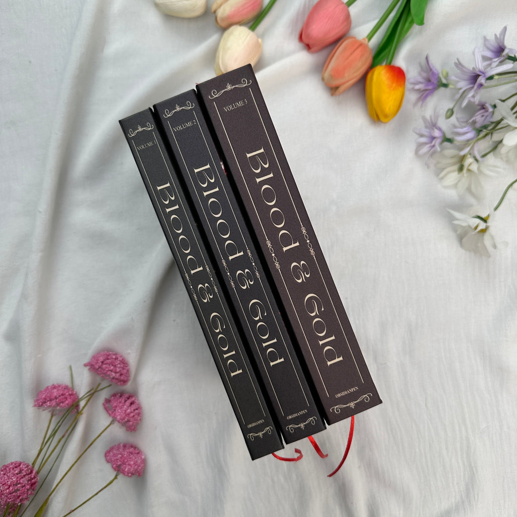 Blood and Gold Hardcover Book Set – Dark Fantasy Romance Collection, Gothic Aesthetic Couple Novel, Collector Edition Hardcover Series